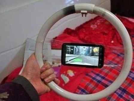 폰으로 레이싱게임할때