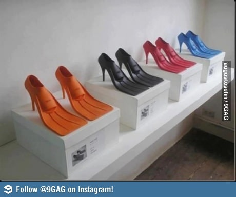 수영하러 가는 여자들의 필수품