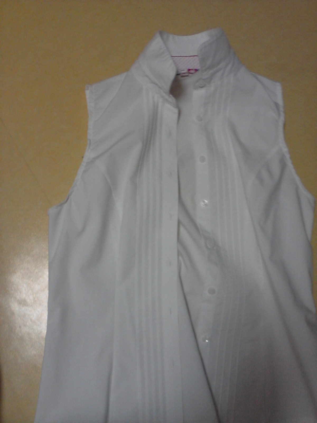 교복이 작아져서...