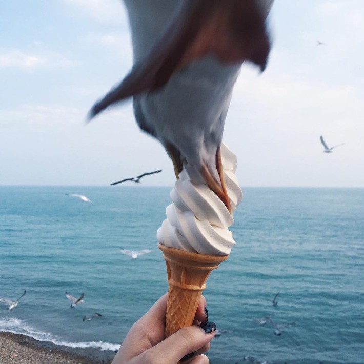 해변 아이스크림 인증사진..jpg