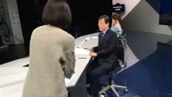 사장을 대하는 부하직원의 패기 ㅋㅋㅋ