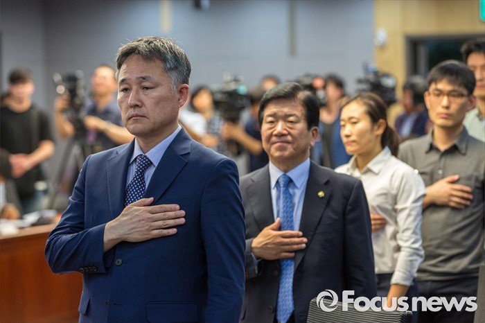 이 혼란스런 와중에 더민주당 근황