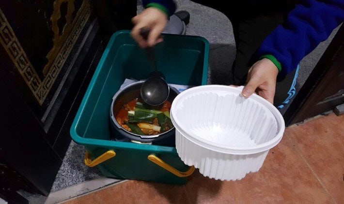 어느 야식집 닭볶음탕 배달 클라스 | 인스티즈