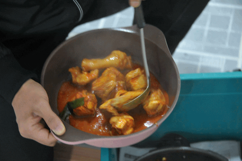 어느 야식집 닭볶음탕 배달 클라스 | 인스티즈