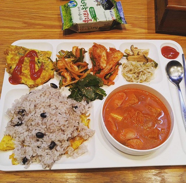 실제 YG 구내식당 밥 사진 모음