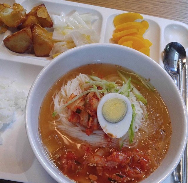 실제 YG 구내식당 밥 사진 모음