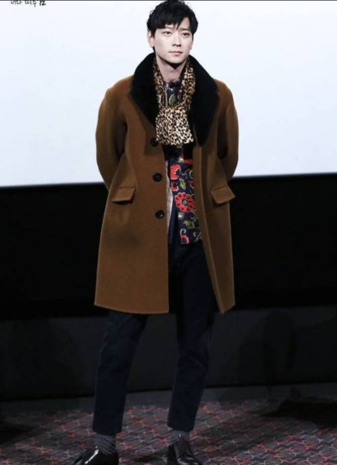 [스압주의] 런웨이 도장깨기.jpg