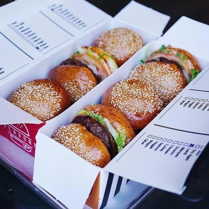 박스째로 파는 햄버거