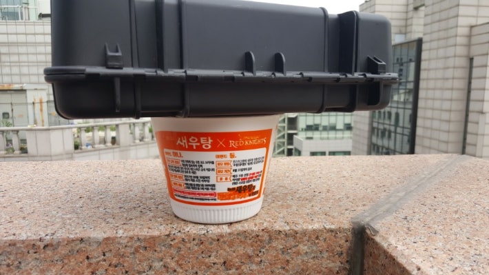 직업별 컵라면 덮는 유형.jpg