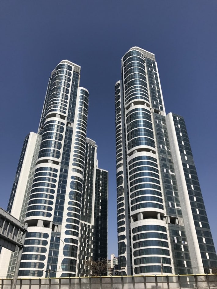 ìì¸ì² í¸ë¦¬ë§ì&nbsp; ìíí¸ ì£¼ì°¨ì¥ íê²½...jpg