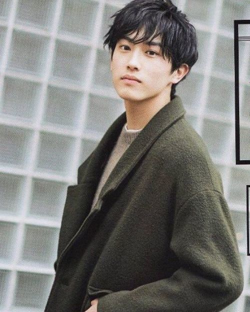 ì¼ë³¸ìì ì¸ê¸°ìë ë¨ìë°°ì°ì¼êµ´ê³¼ ì¸ê¸°ìë ì¼êµ´ ì°¨ì´